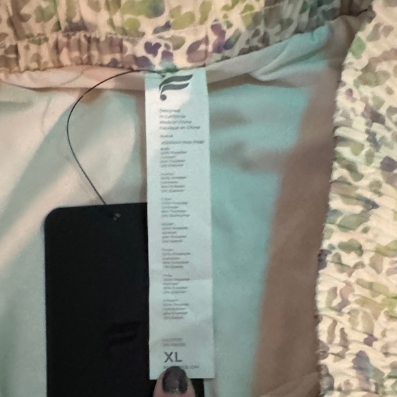 Fabletics Multicolor Athletic Shorts - Picture 2 of 6